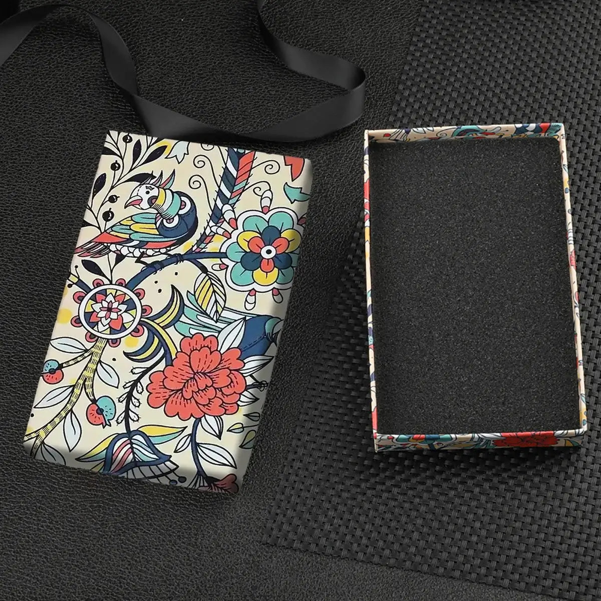 GIFT BOX