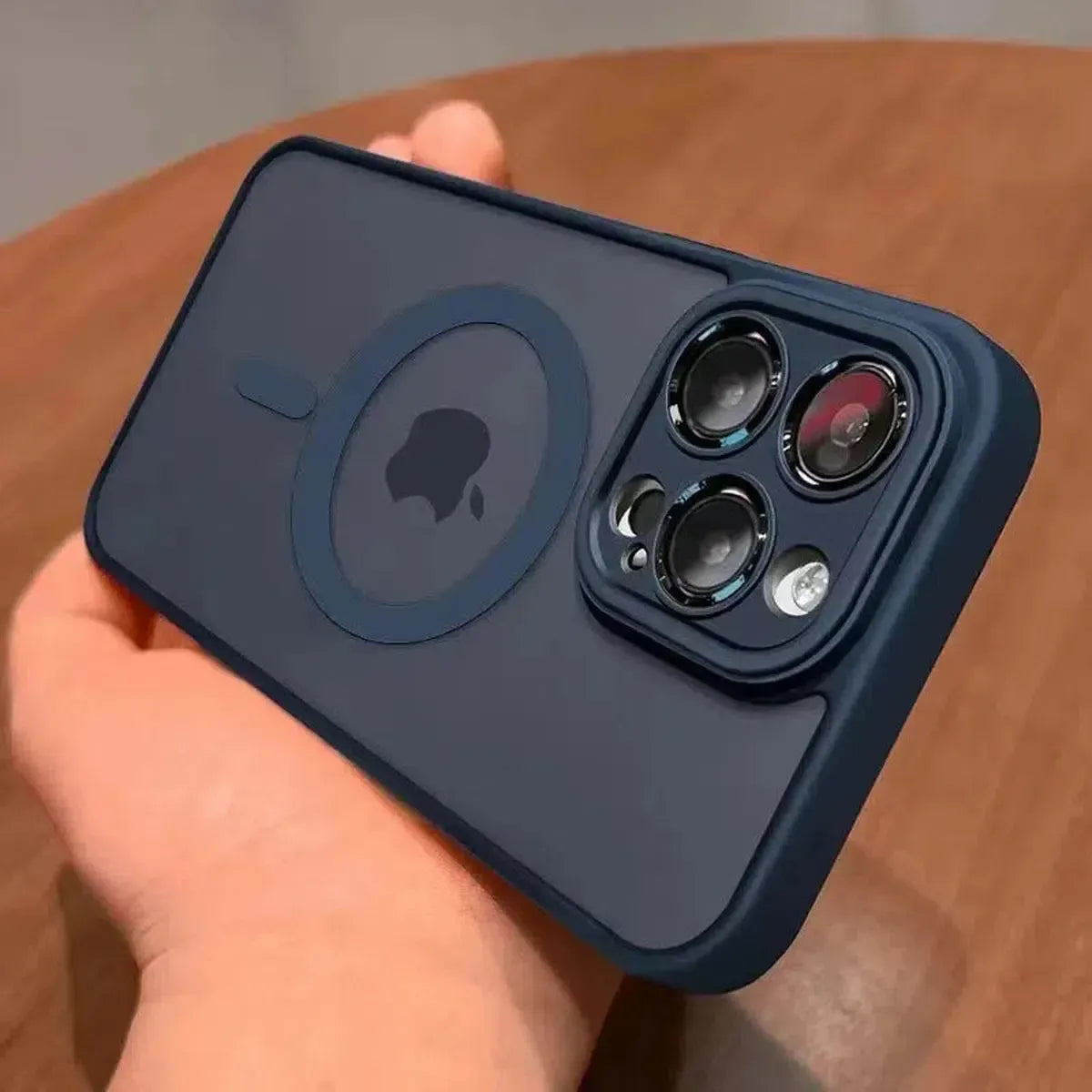 CLASSIC MAGSAFE CASE FOR IPHONE