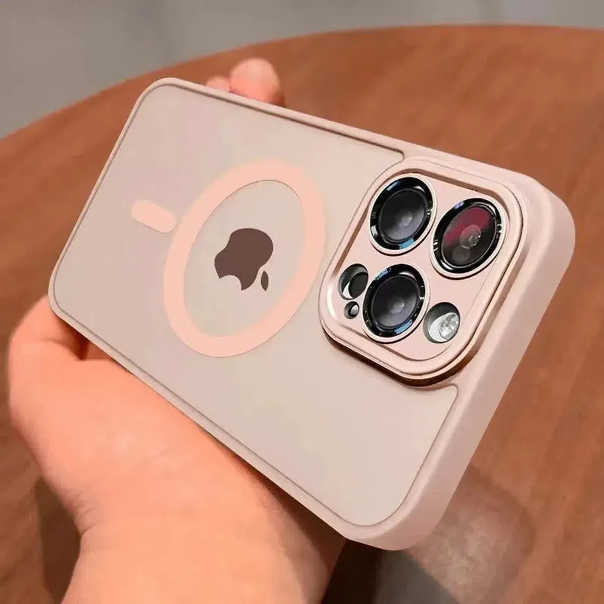 CLASSIC MAGSAFE CASE FOR IPHONE